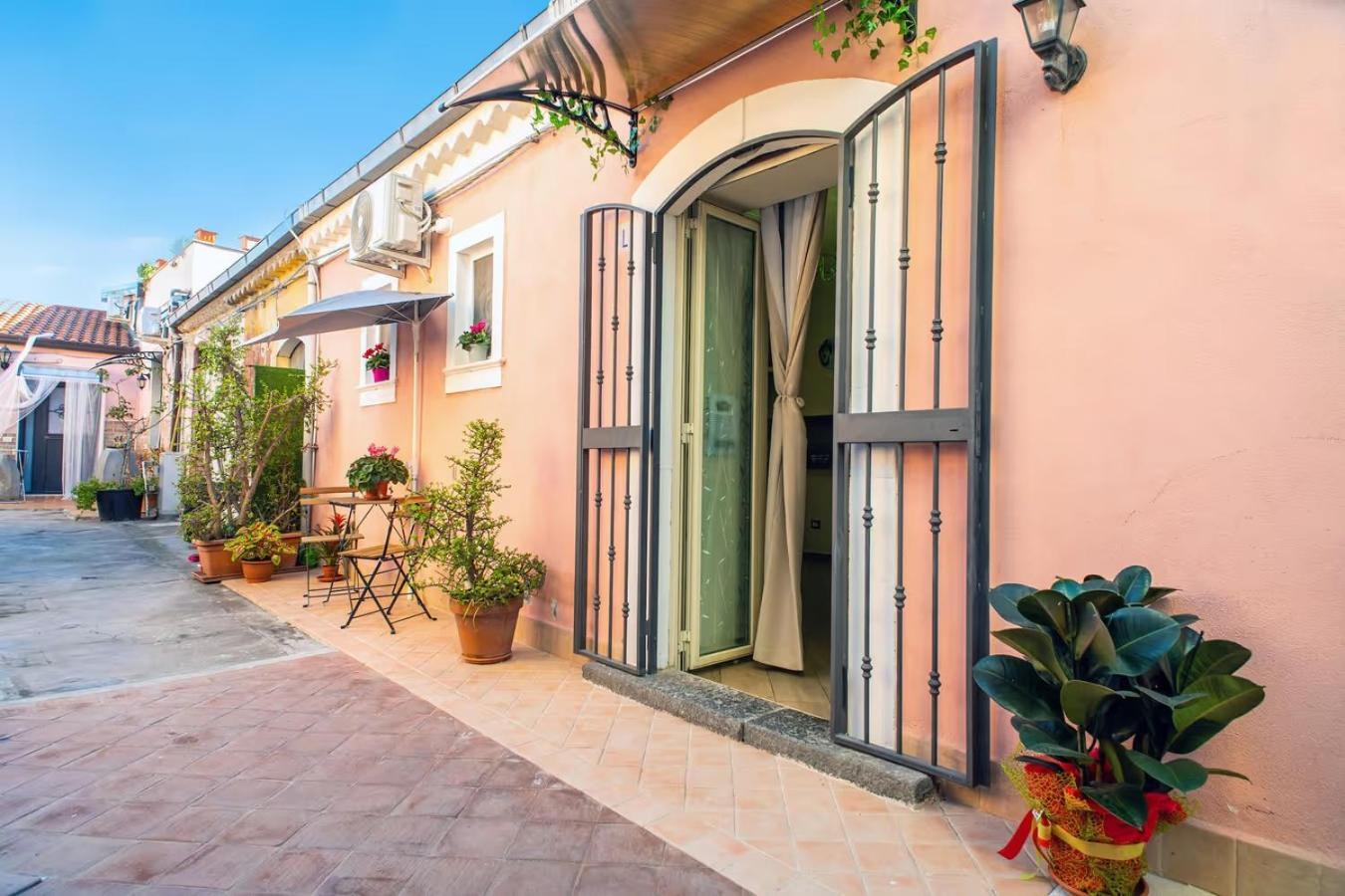 Tropical Holiday House كاتانيا المظهر الخارجي الصورة